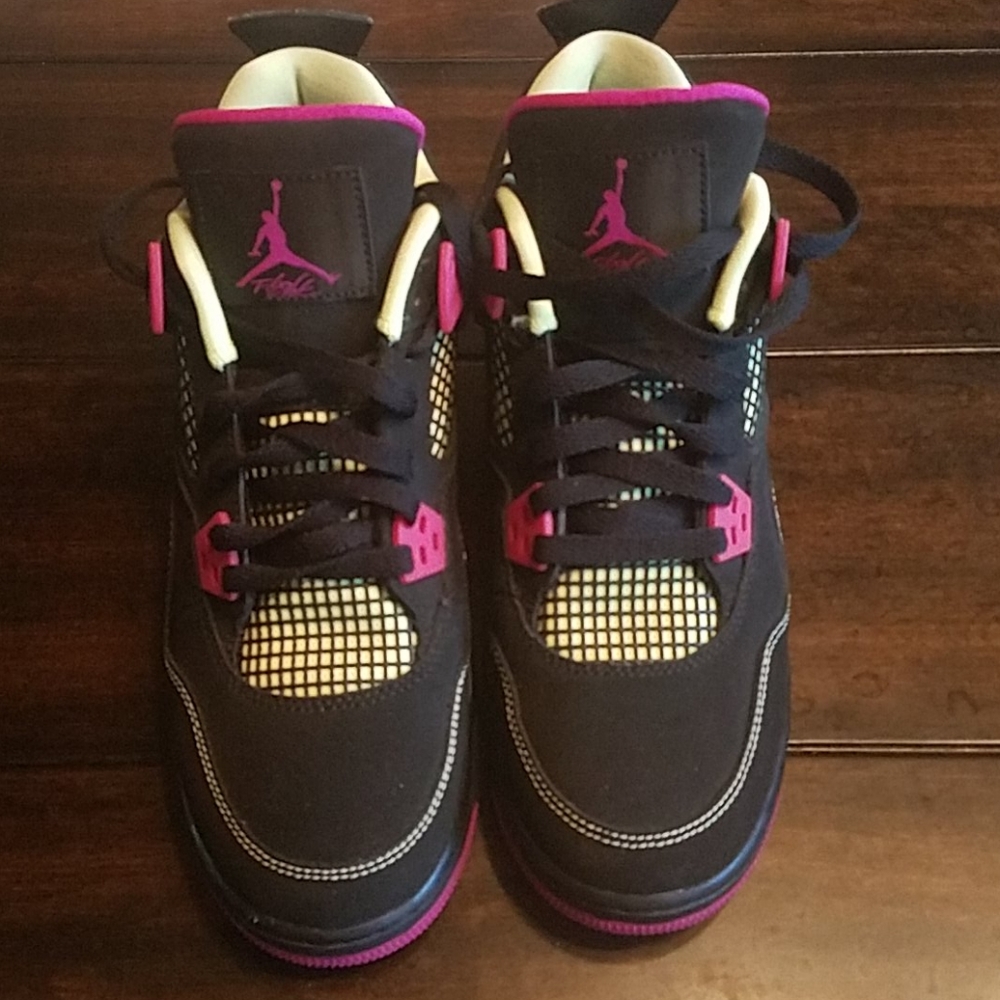 Retro 4 women's black/fuchsia/lime green